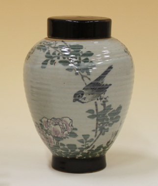 Fukuda Kyokusui Gifu Lantern Shaped Confectionery Containers Owned by Gifu City Museum of History
