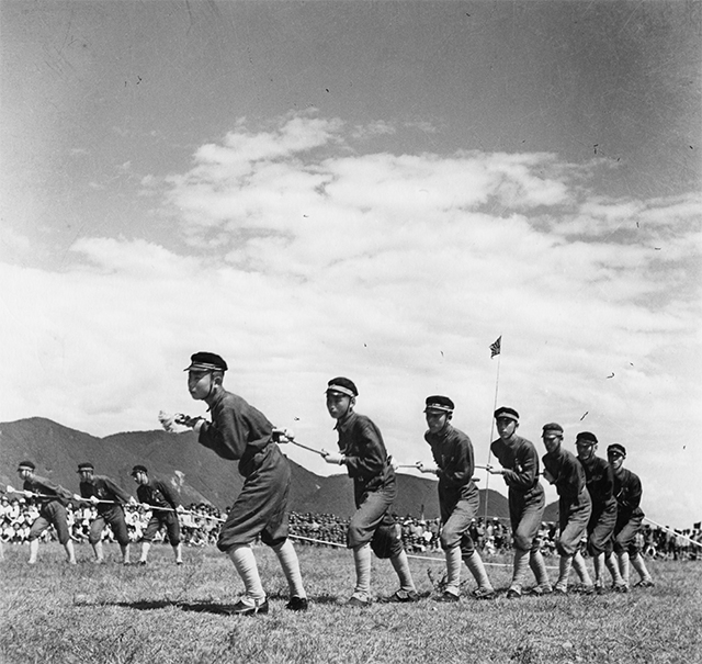 戦争の時代 18 年代：昭和15～16年ごろ　場所：岐阜市　近藤龍夫氏撮影