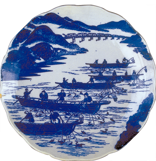 523-4　染付鵜飼図大皿 1枚　明治時代後期 径27.5×高5.1