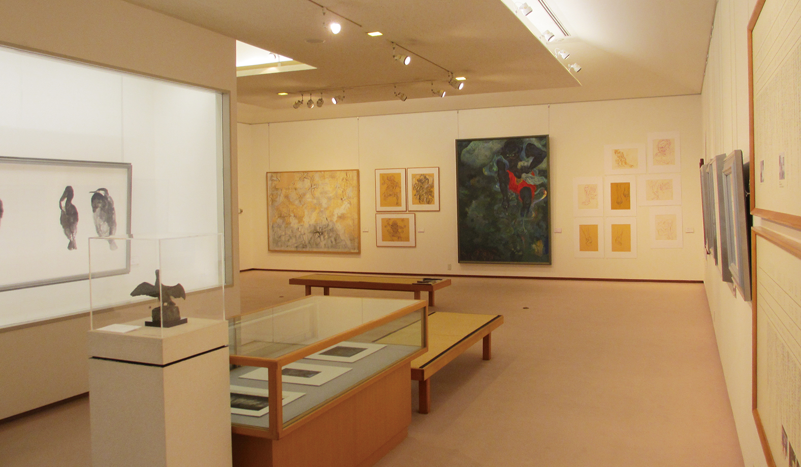 Scenes of exhibitions